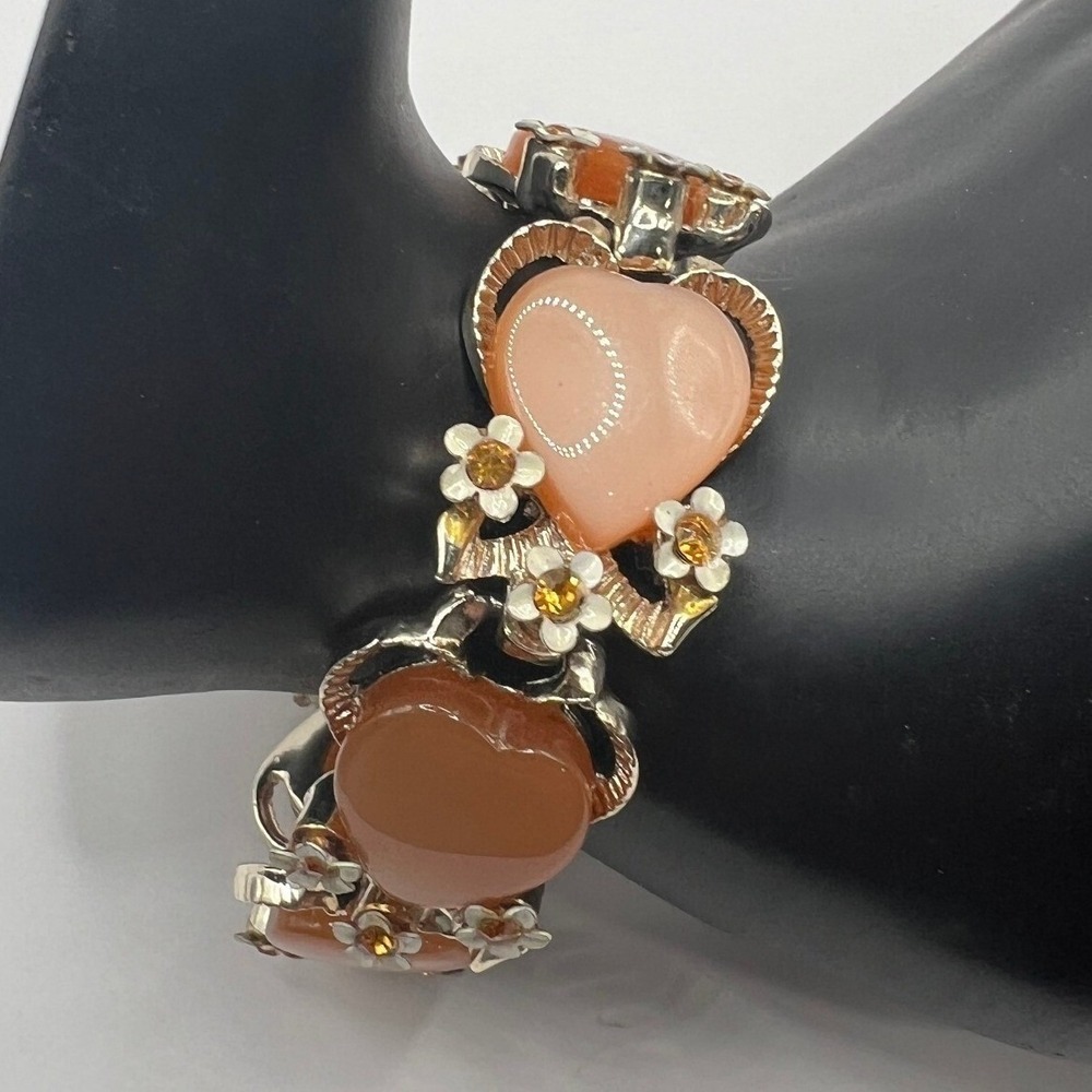 Vintage Rousseau Bracelet Gold Tone Peach Acrylic Stones with Flower Accents‎